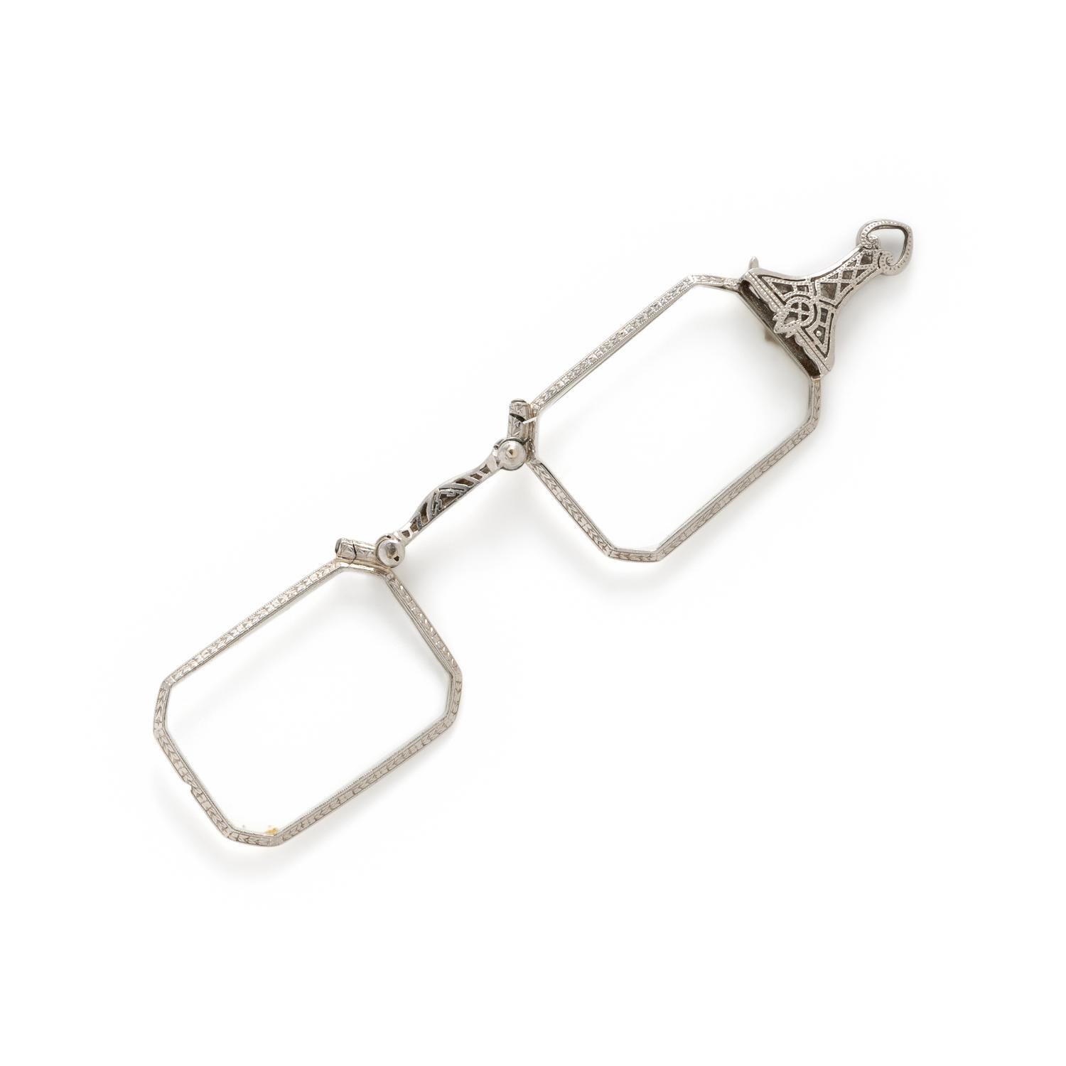 PLATINUM AND DIAMOND LORGNETTE