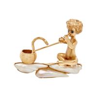 YELLOW GOLD AND CULTURED FRESHWATER PEARL BROOCH