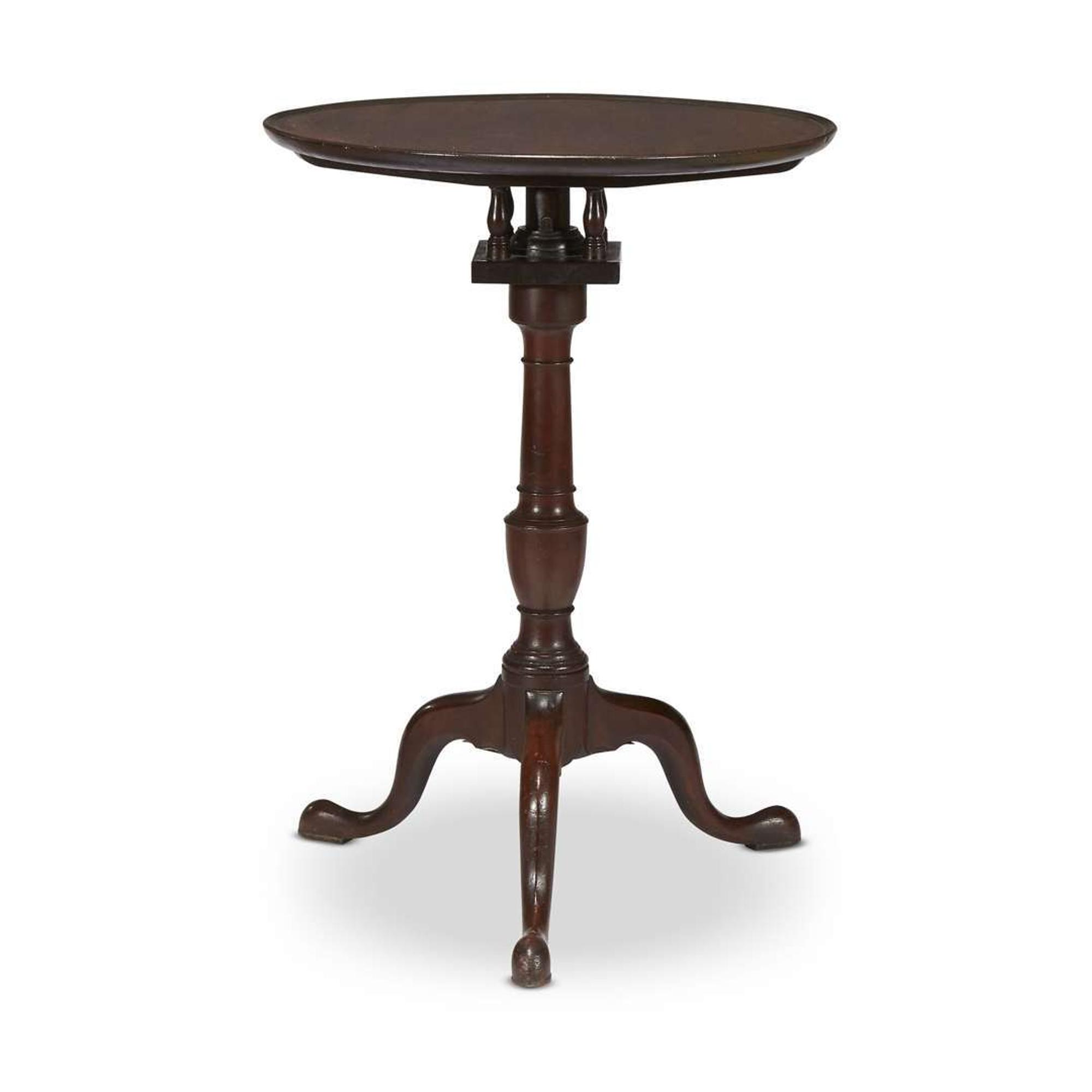 Queen Anne walnut candlestand Philadelphia, PA, late 18th century