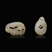 Two Chinese White Jade Toggles 18th/Early 19th Century 清中期 白玉松鼠葡萄及龍佩