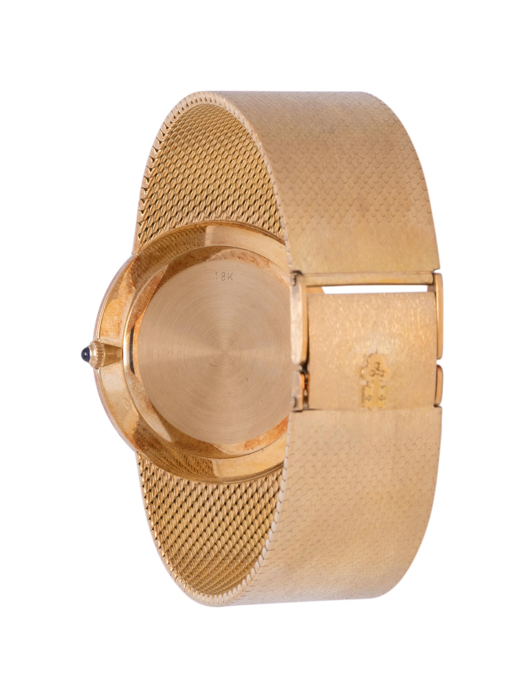 CORUM, 18K YELLOW GOLD WATCH