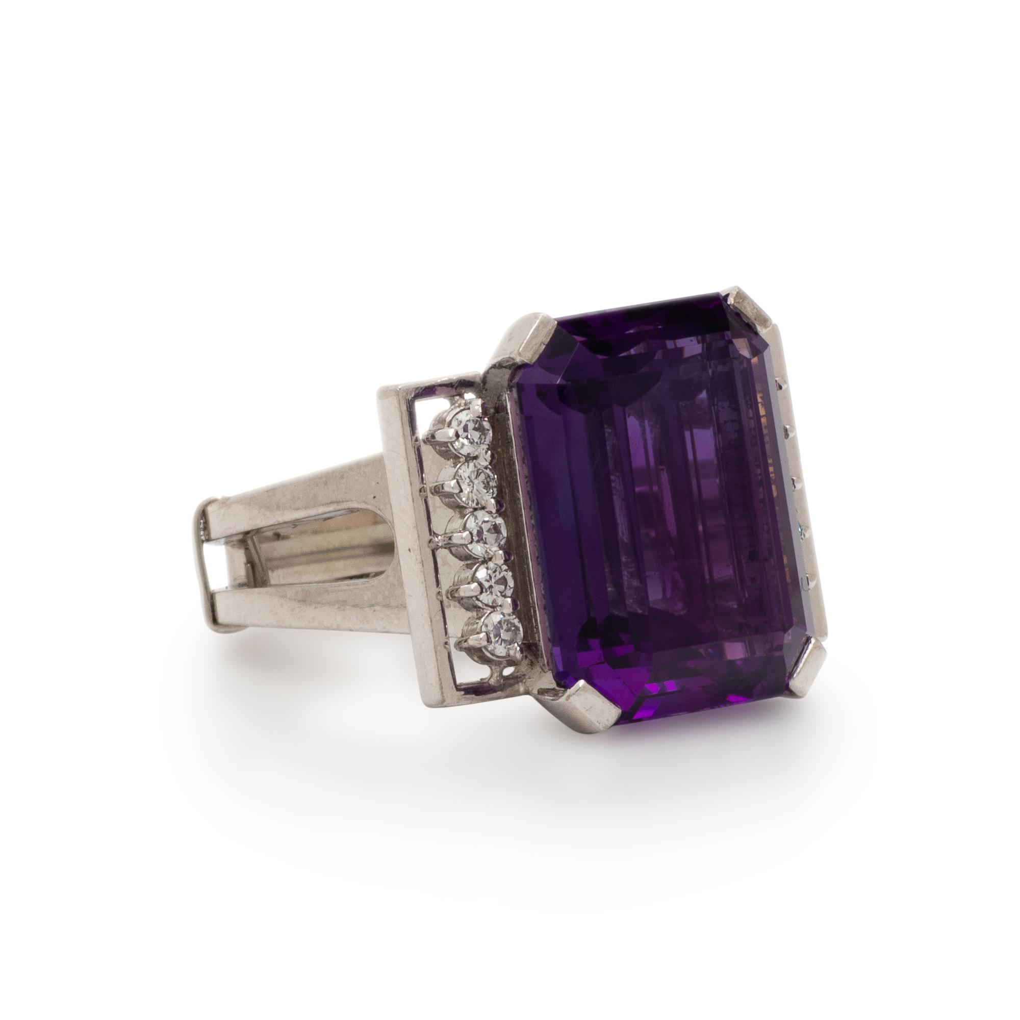 AMETHYST AND DIAMOND RING
