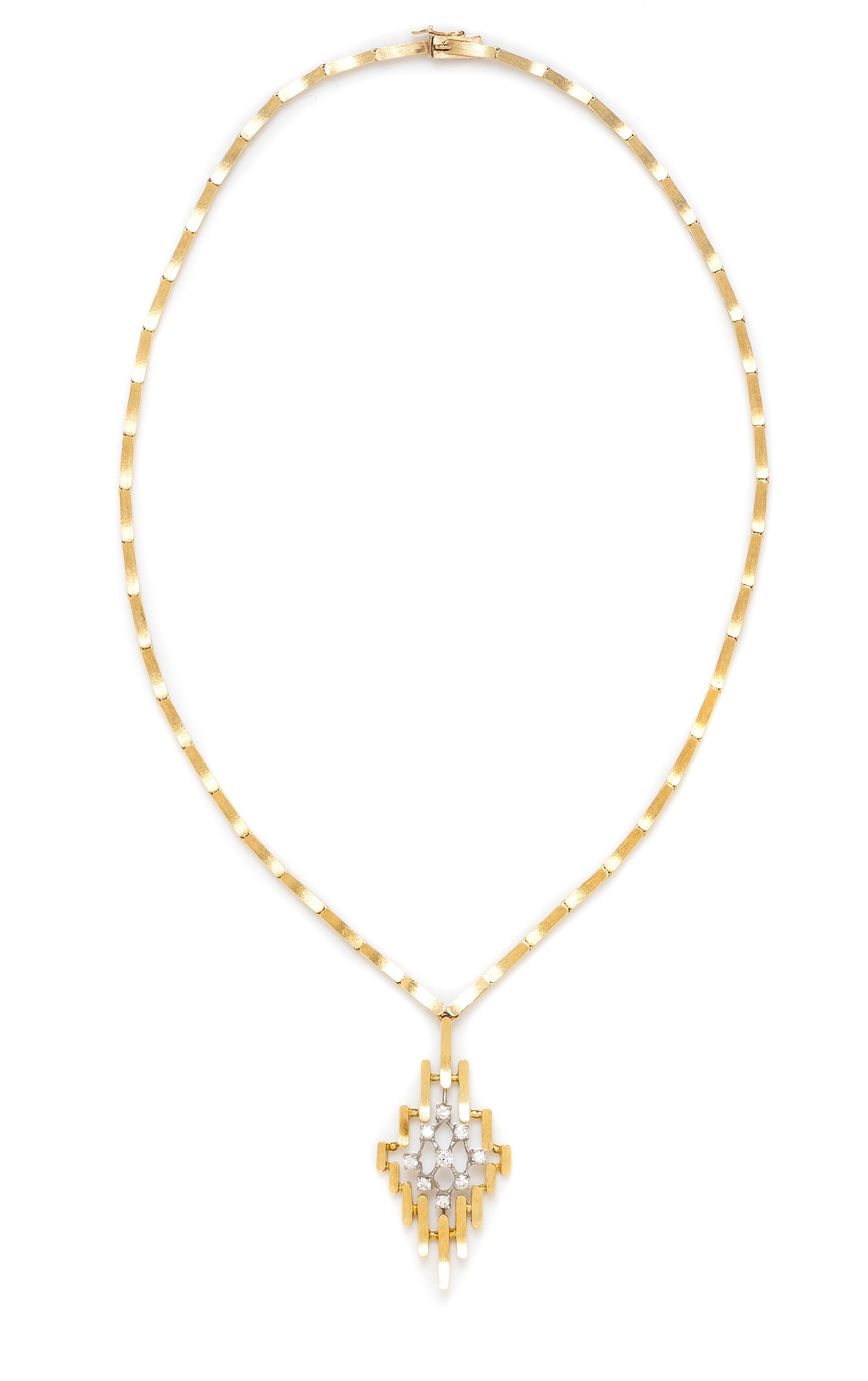 A 14 Karat Yellow Gold and Diamond Necklace, 12.90 dwts.