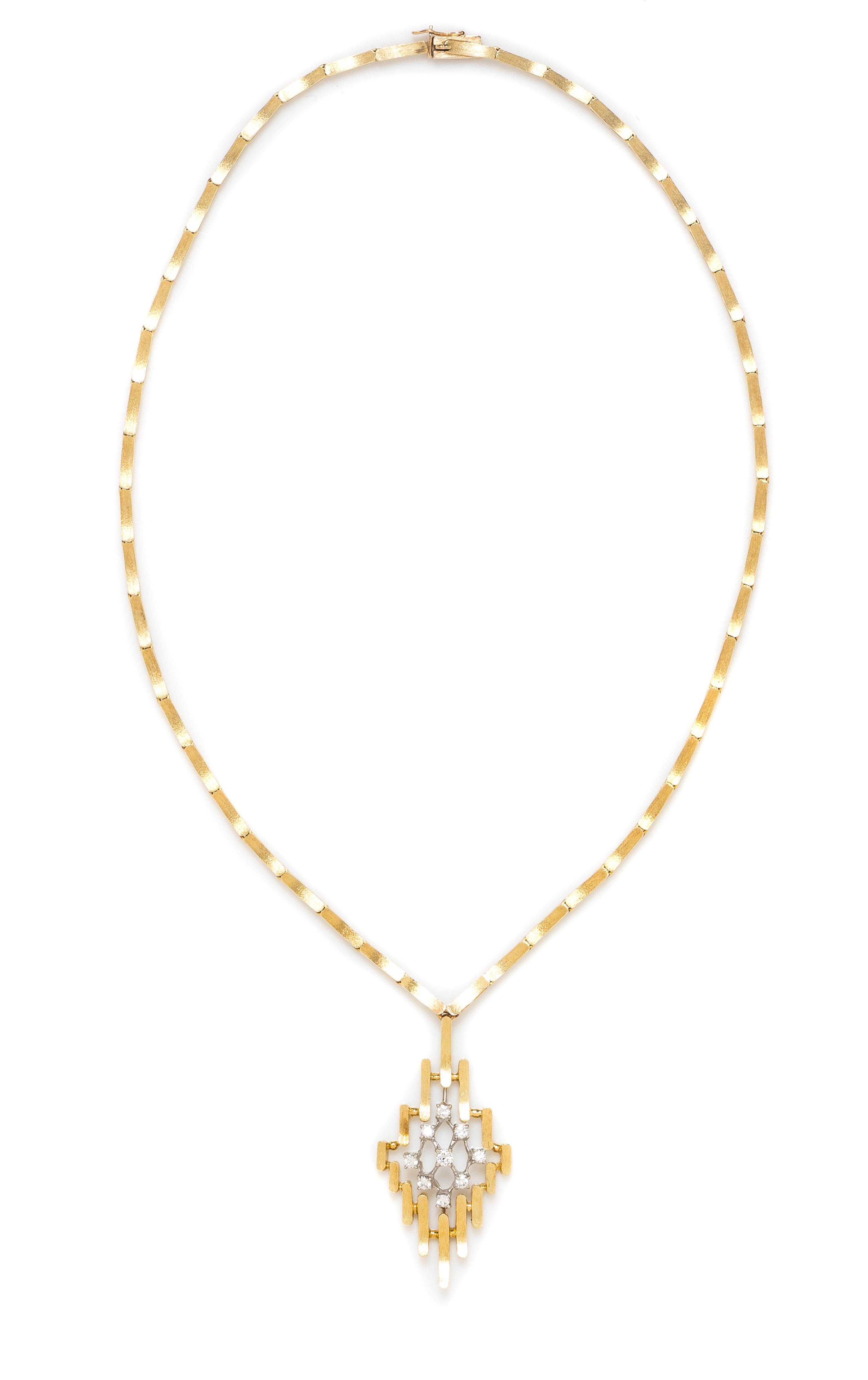 A 14 Karat Yellow Gold and Diamond Necklace, 12.90 dwts.