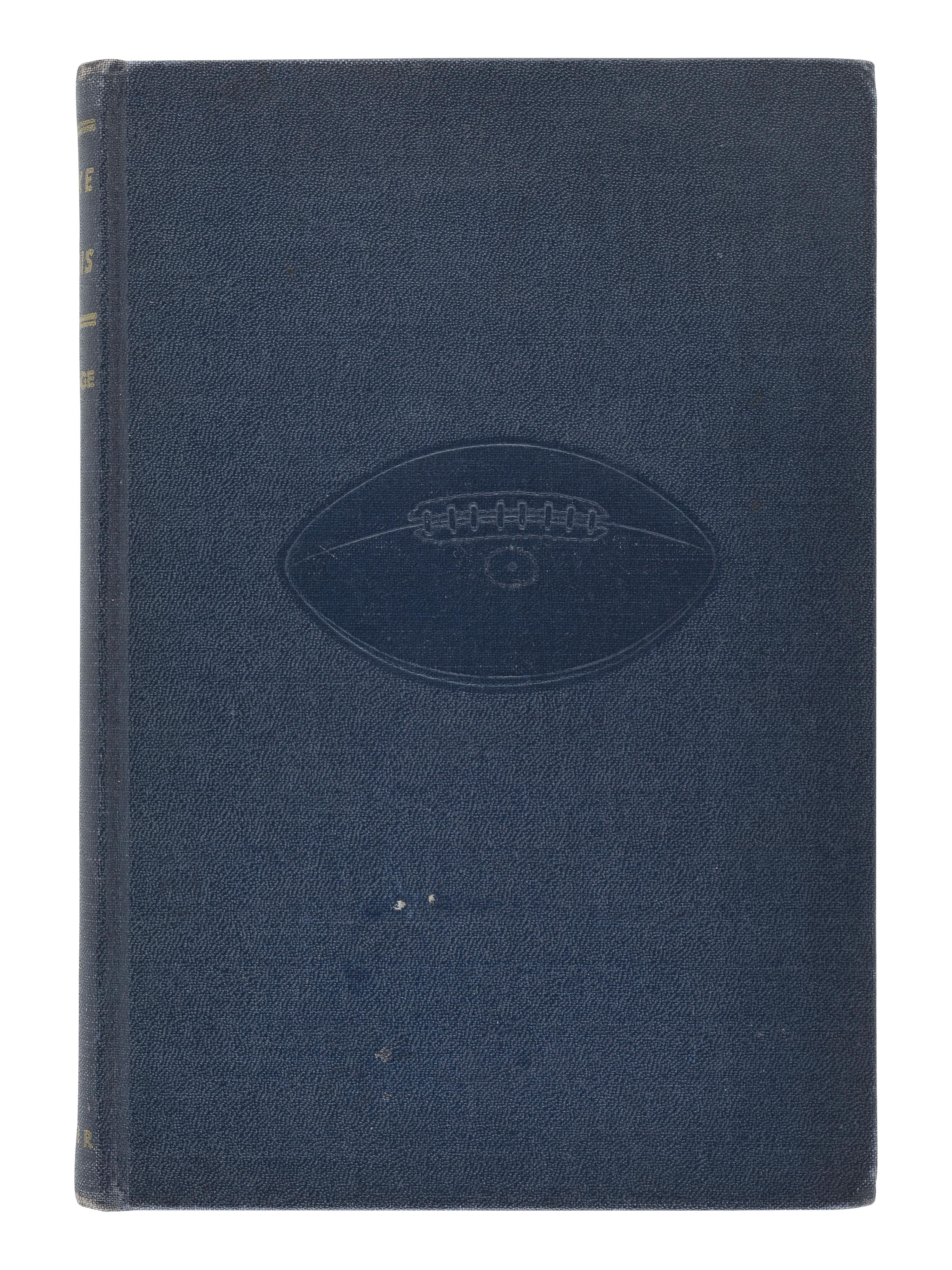[CHICAGO BEARS]. HALAS, George. Letter signed. Chicago, 1965. [ With :] SAYERS, Gale. Photograph signed. [ Also with :] Red GRANGE signed book.