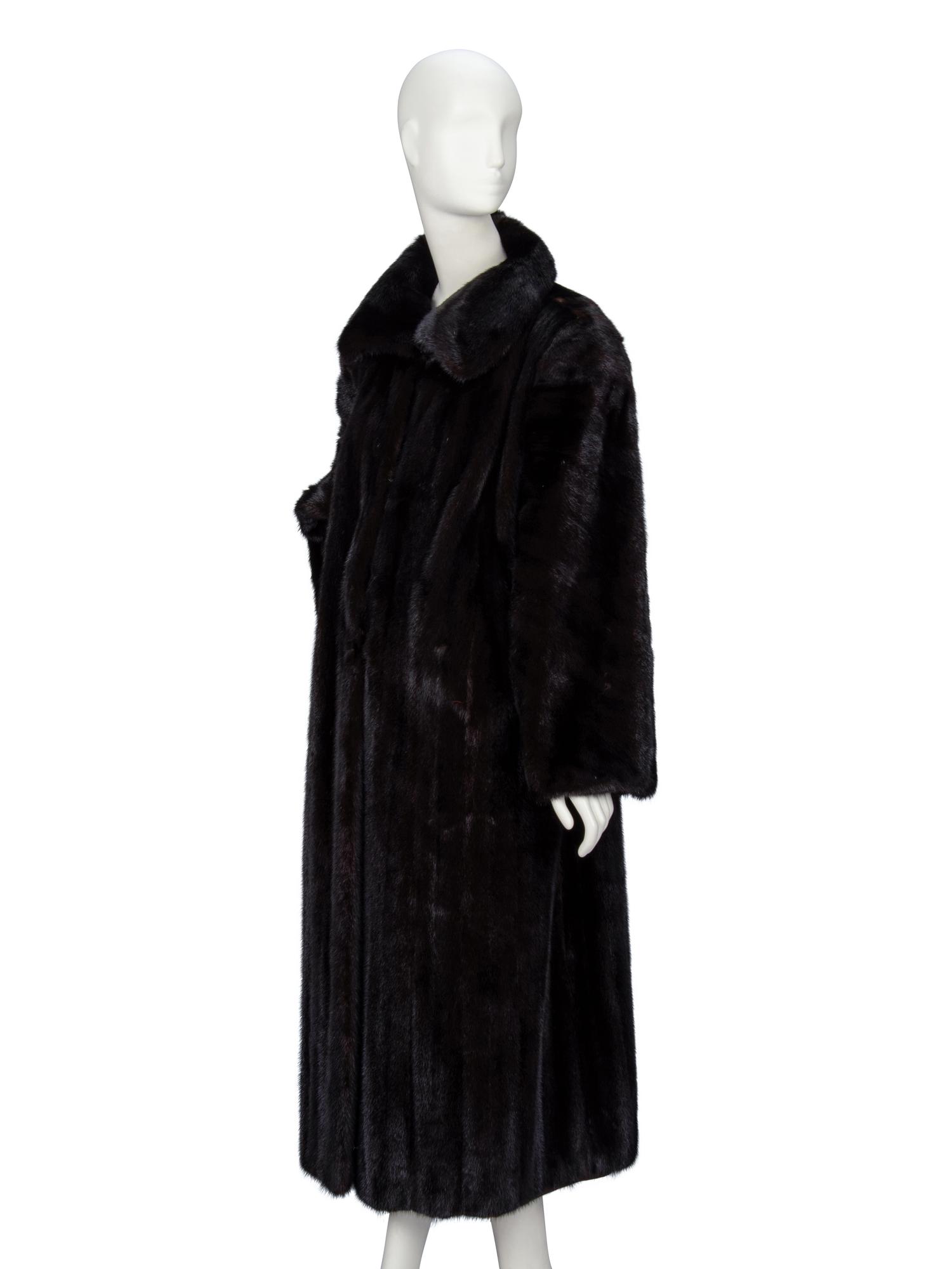 Oscar de la Renta, Reversible Ranch Mink Fur Coat