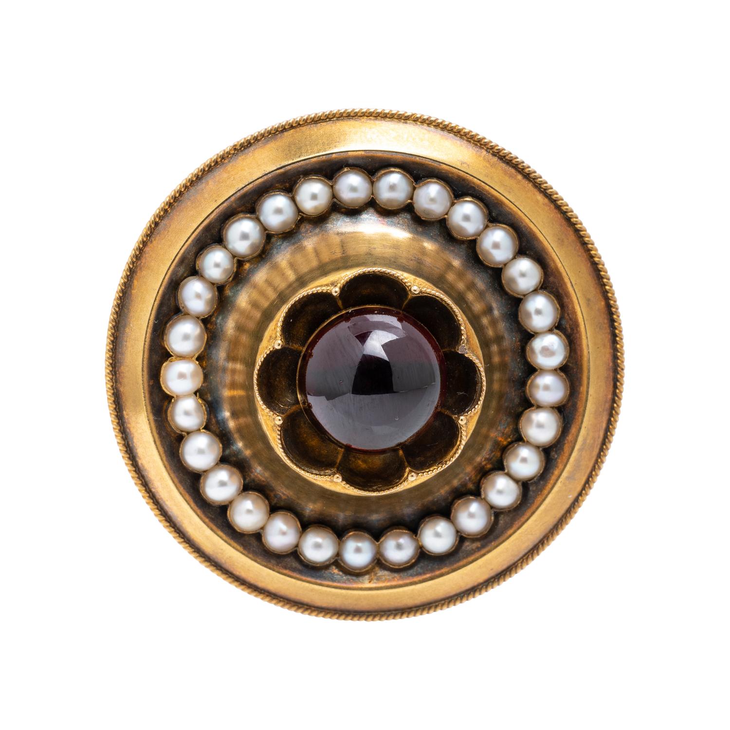 VICTORIAN, YELLOW GOLD, GARNET AND SEED PEARL BROOCH