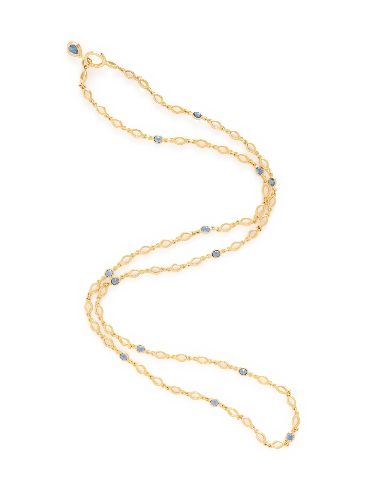 YELLOW GOLD AND SAPPHIRE NECKLACE