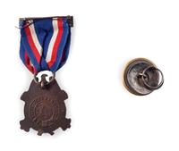 [CIVIL WAR]. A group of 8 items identified to Flavius J. Dewese, Company G, 118th Ohio Infantry, incl. the Bible he carried during the Civil War, post-war photographs and GAR button.