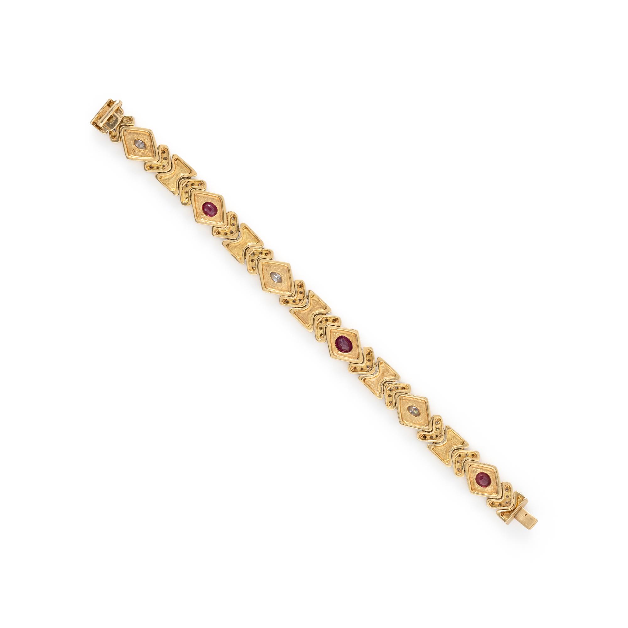 DIAMOND, RUBY, AND YELLOW GOLD BRACELET