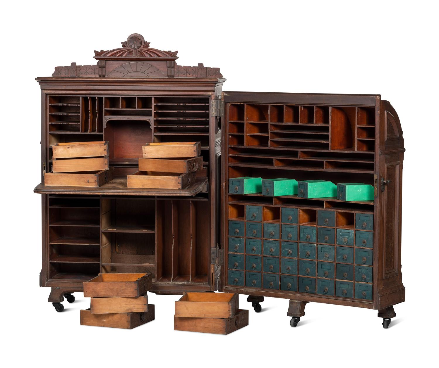 A Moore's Office Drawing Room Queen Combination Desk