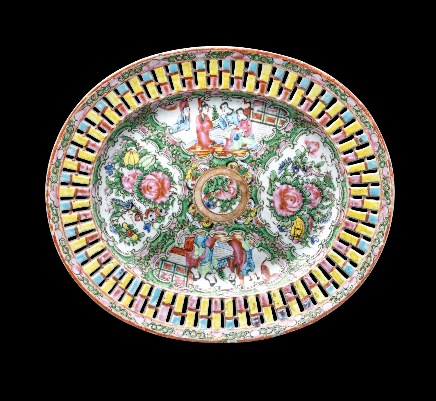 Six Chinese Famille Rose Porcelain Articles