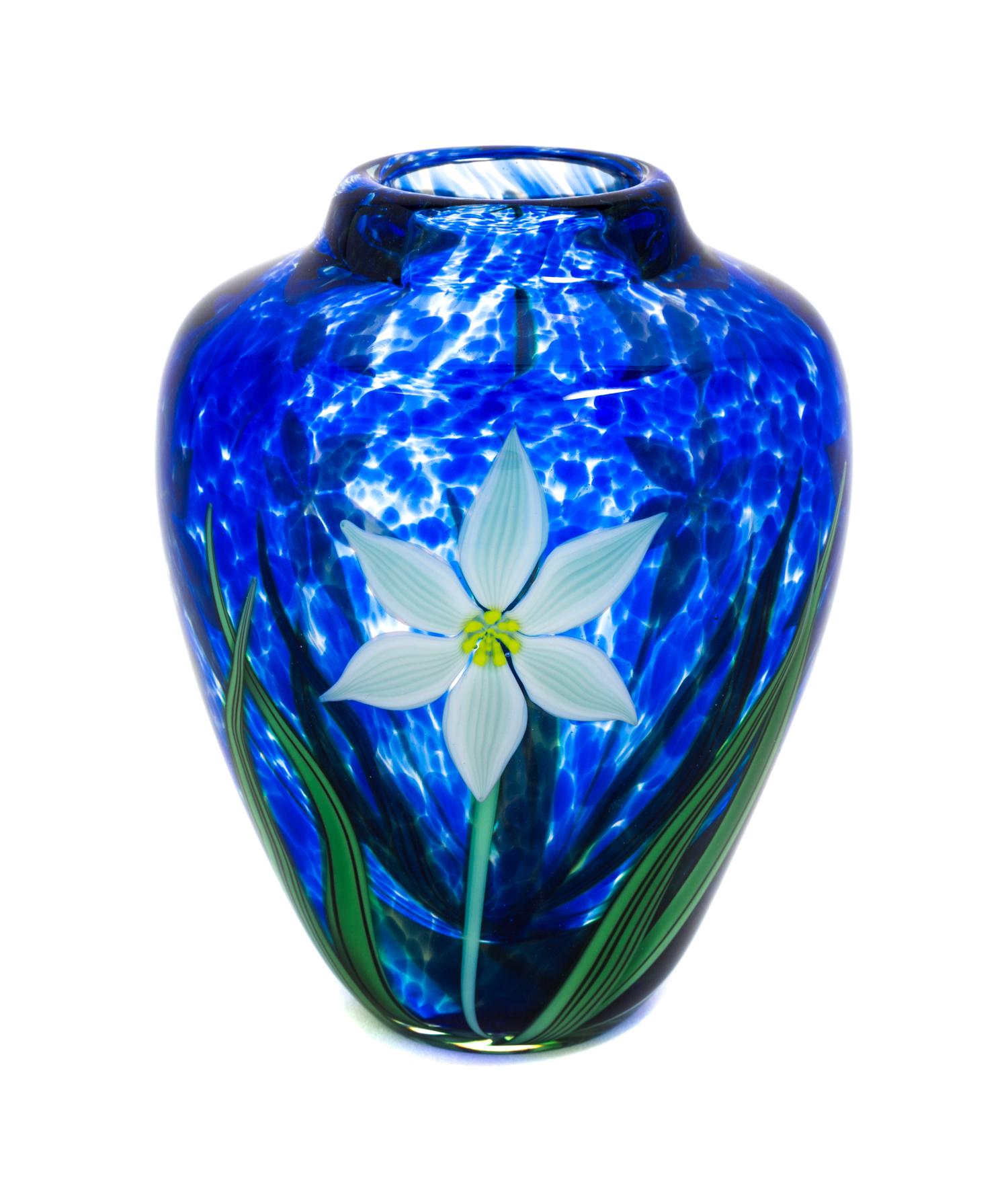 Orient & Flume, CHICO, CA, a glass vase by Gregg Held