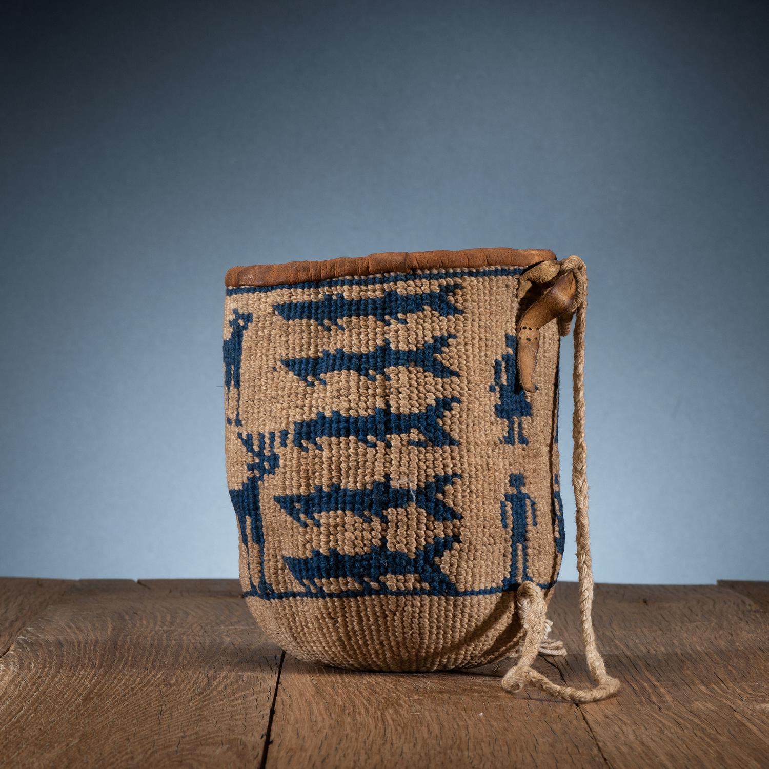 Wasco Figural Sally Bag