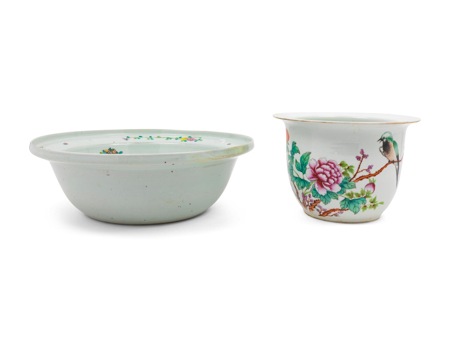 A Group of Three Chinese Porcelain Pots