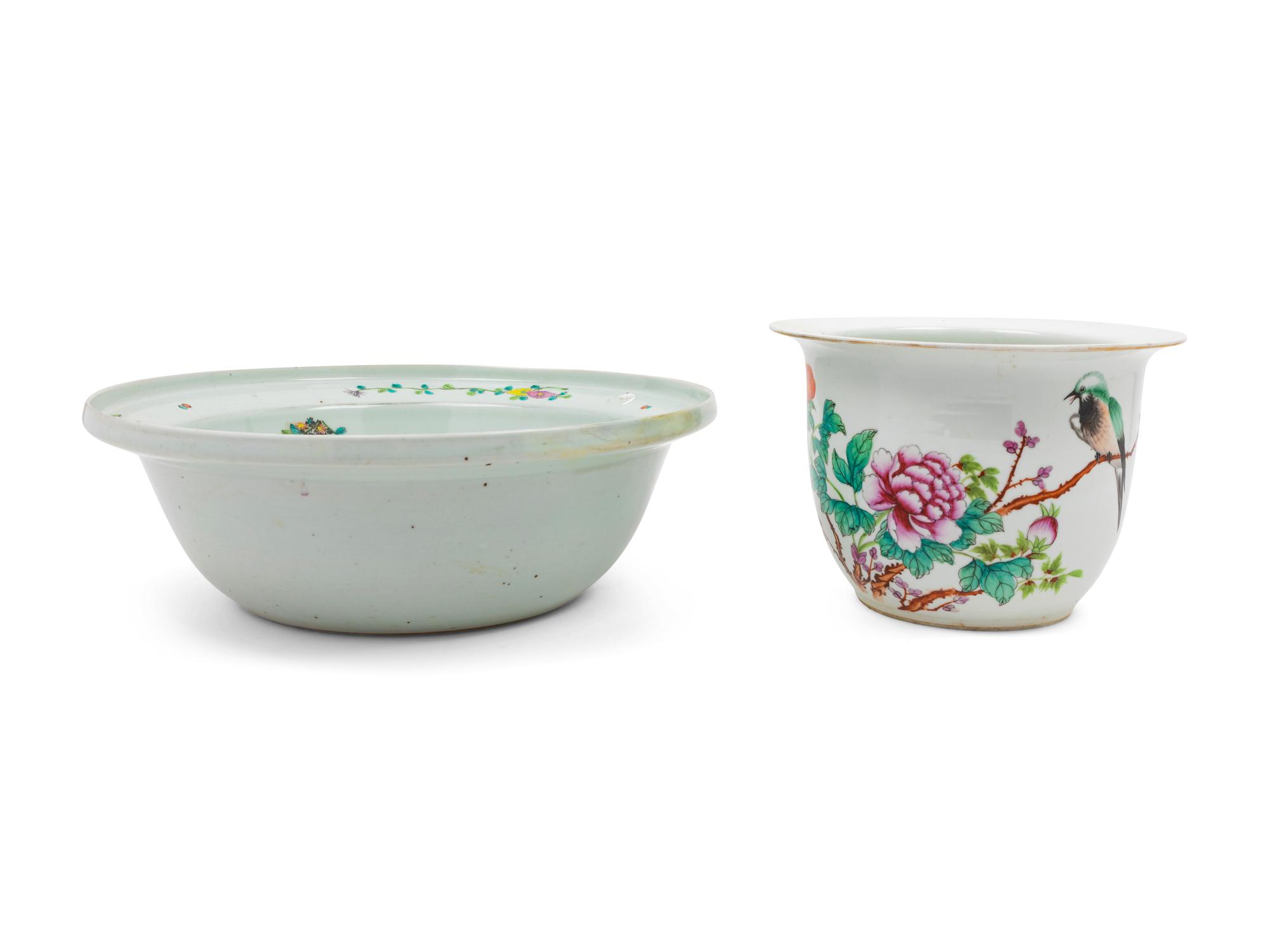 A Group of Three Chinese Porcelain Pots