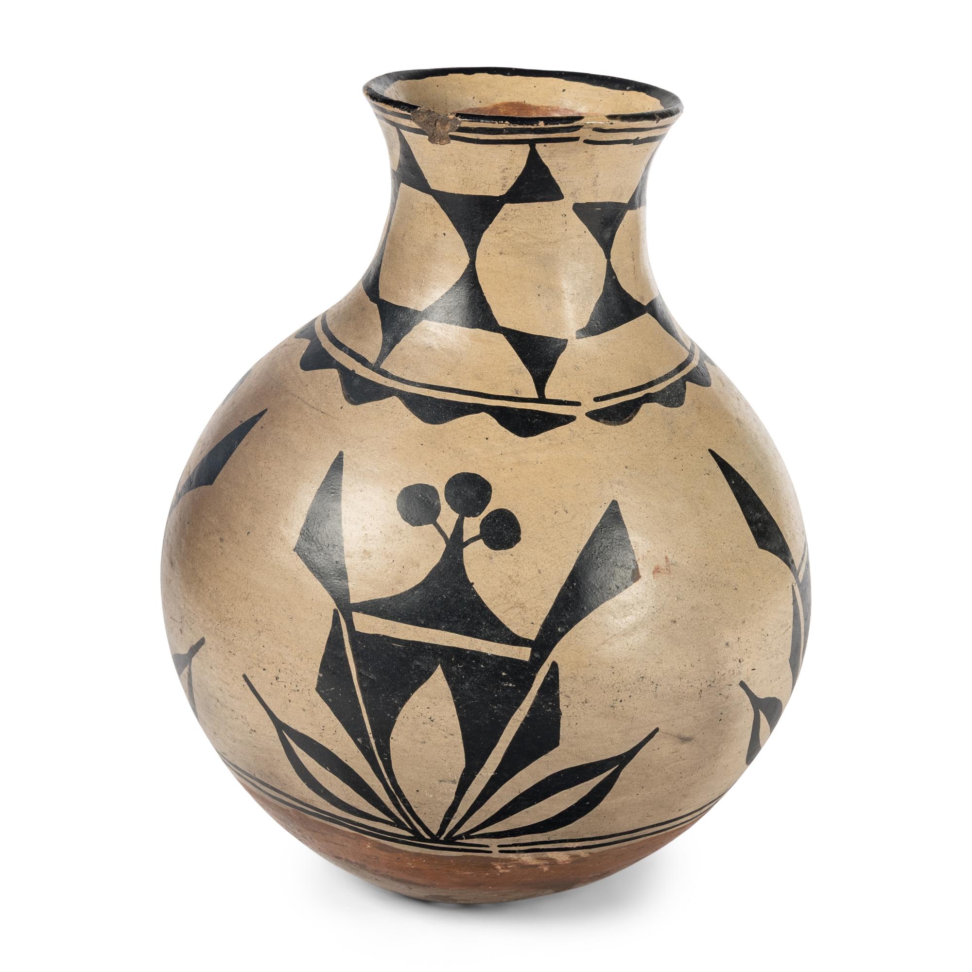 Kewa Pottery Jar