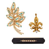 A Collection of Vintage Gold, Pearl, Turquoise and Diamond Brooches, 22.50 dwts.
