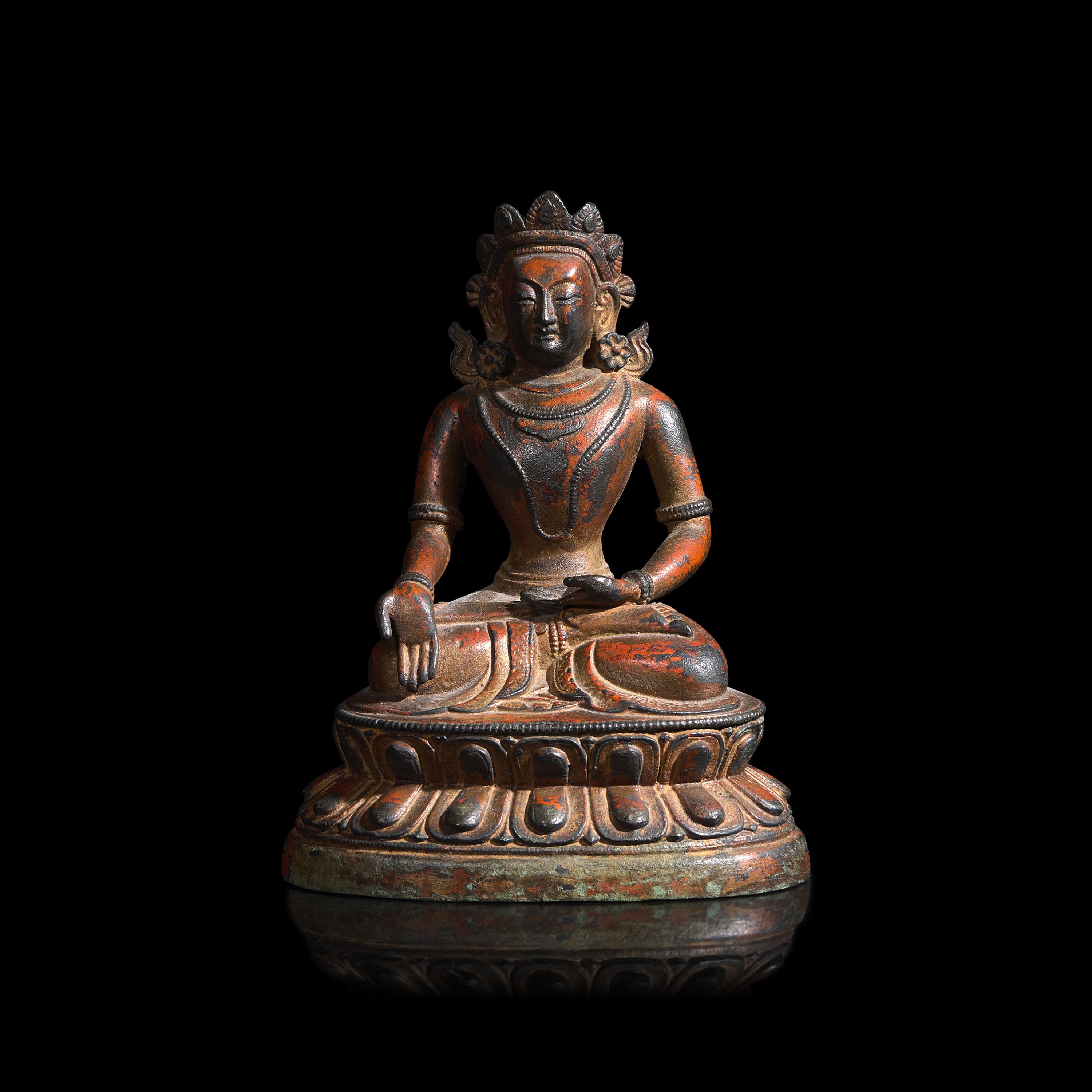 A Tibeto-Chinese Bronze Figure of Seated Baisajyaguru 藏漢銅藥師佛坐像