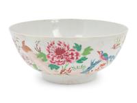 A Chinese Export Porcelain Bowl