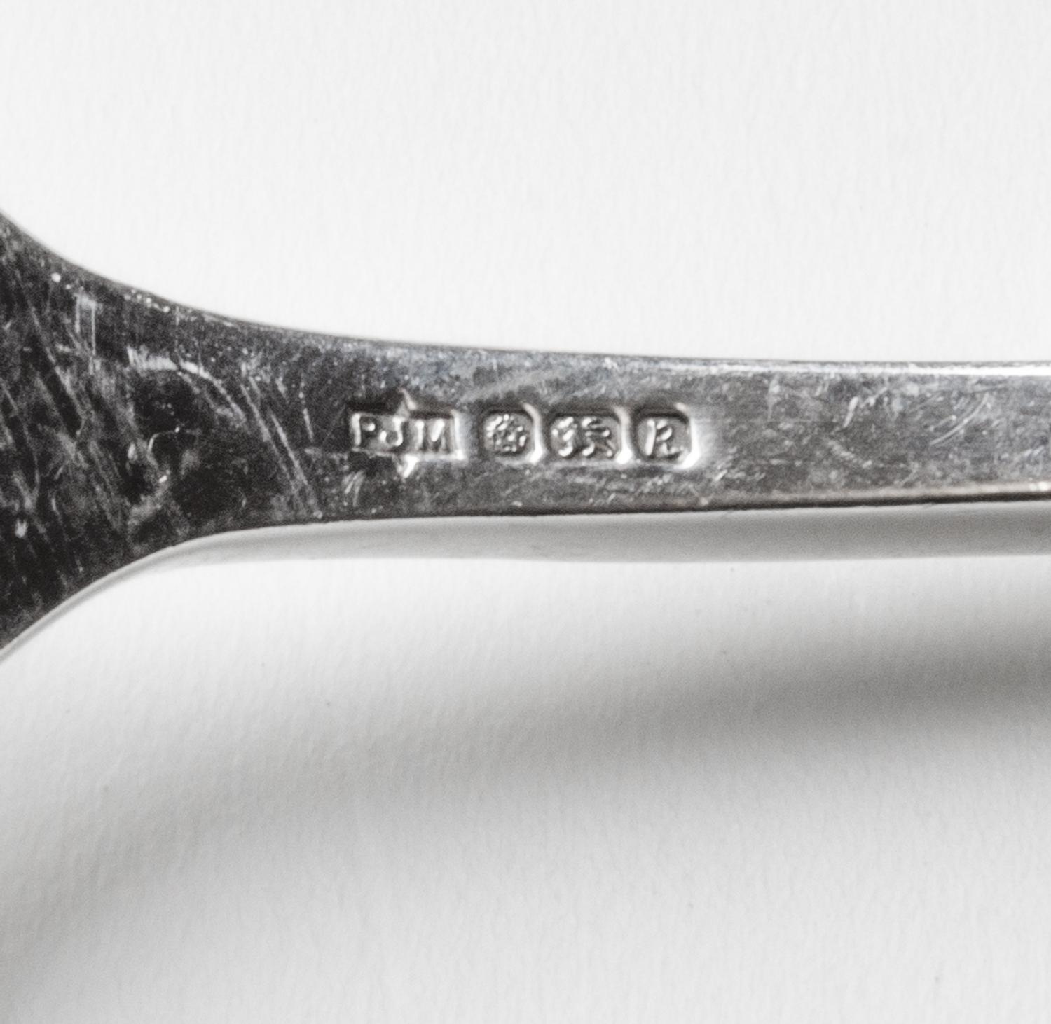 An English Silver Flatware Service