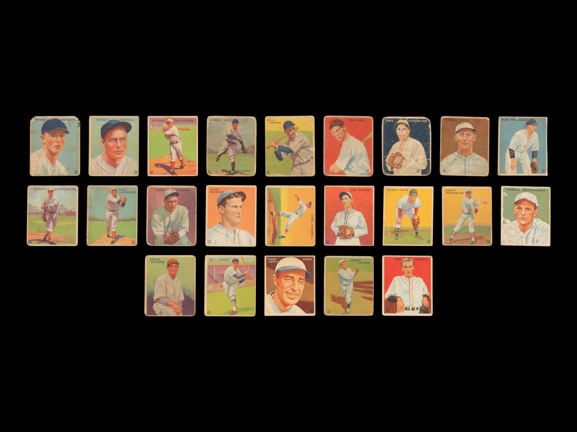 A Near Set of 1933 Goudey Baseball Cards (229/240)