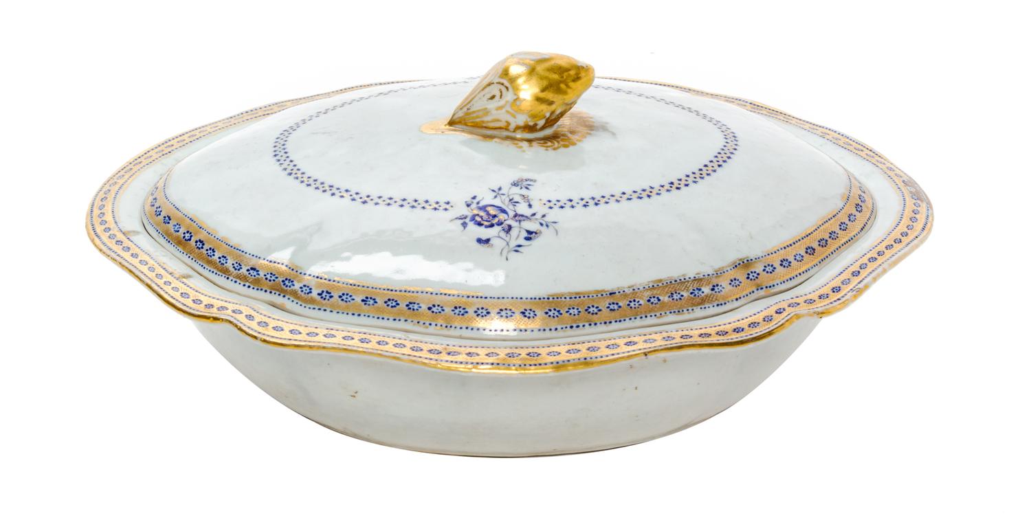 A Chinese Export Porcelain Covered Entree Width 11 1/2 inches.