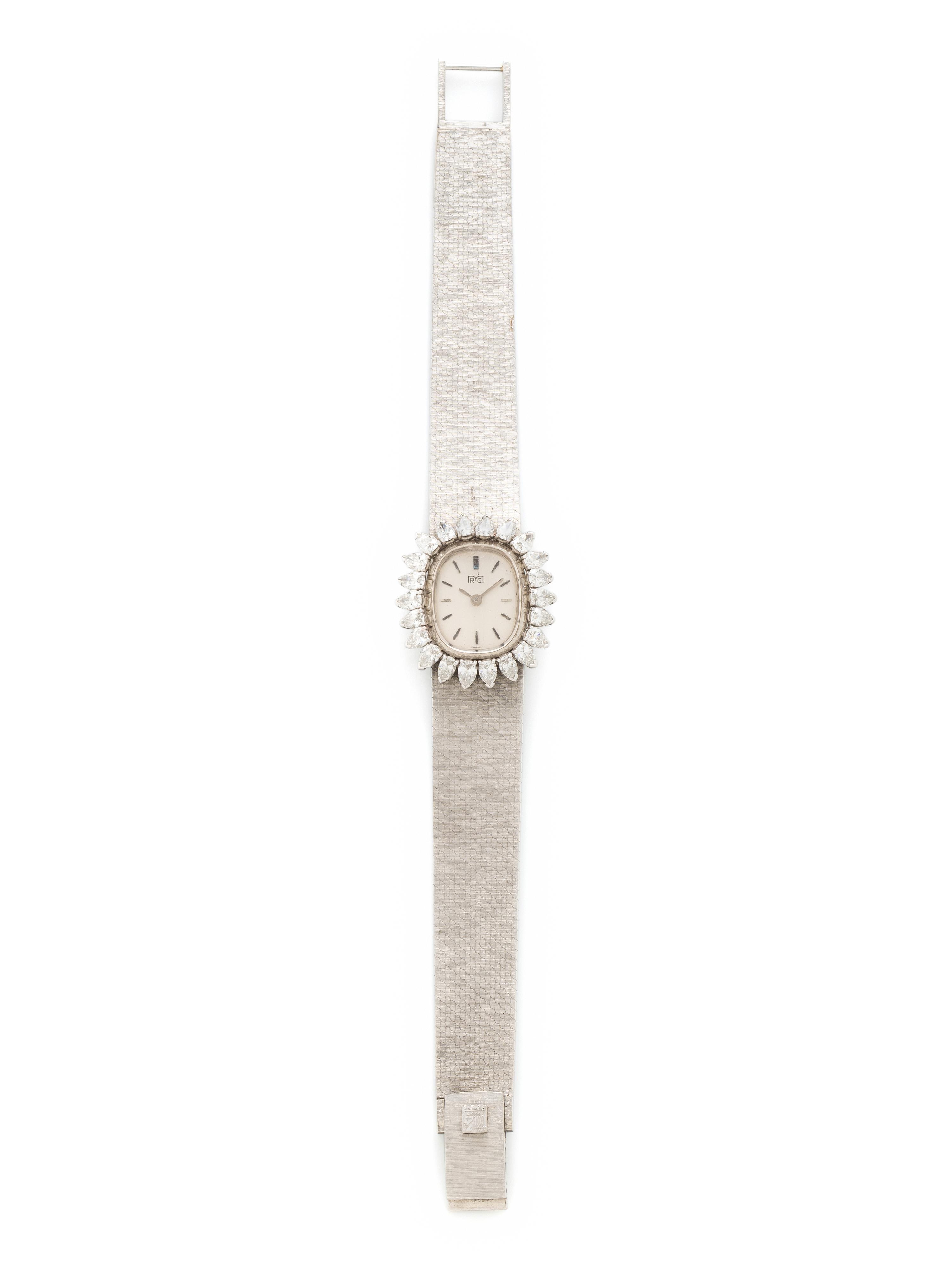 MONTRE ROYALE, RETRO, WHITE GOLD AND DIAMOND WATCH