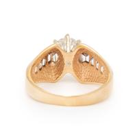 DIAMOND AND YELLOW GOLD RING