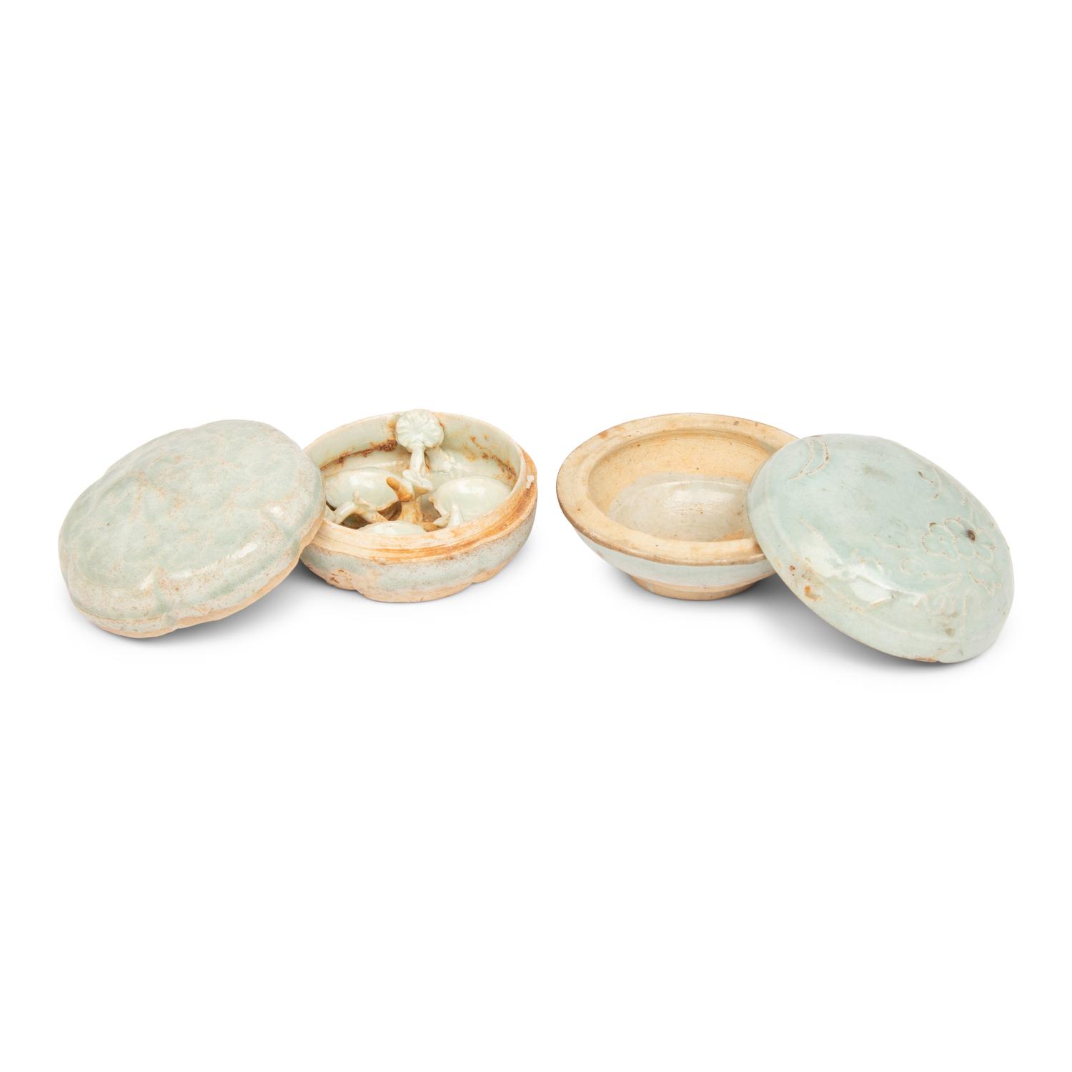 Two Chinese Molded Qingbai Glazed Small Boxes, Southern Song to Yuan Dynasty 南宋-元 青白釉模印蓋盒兩枚