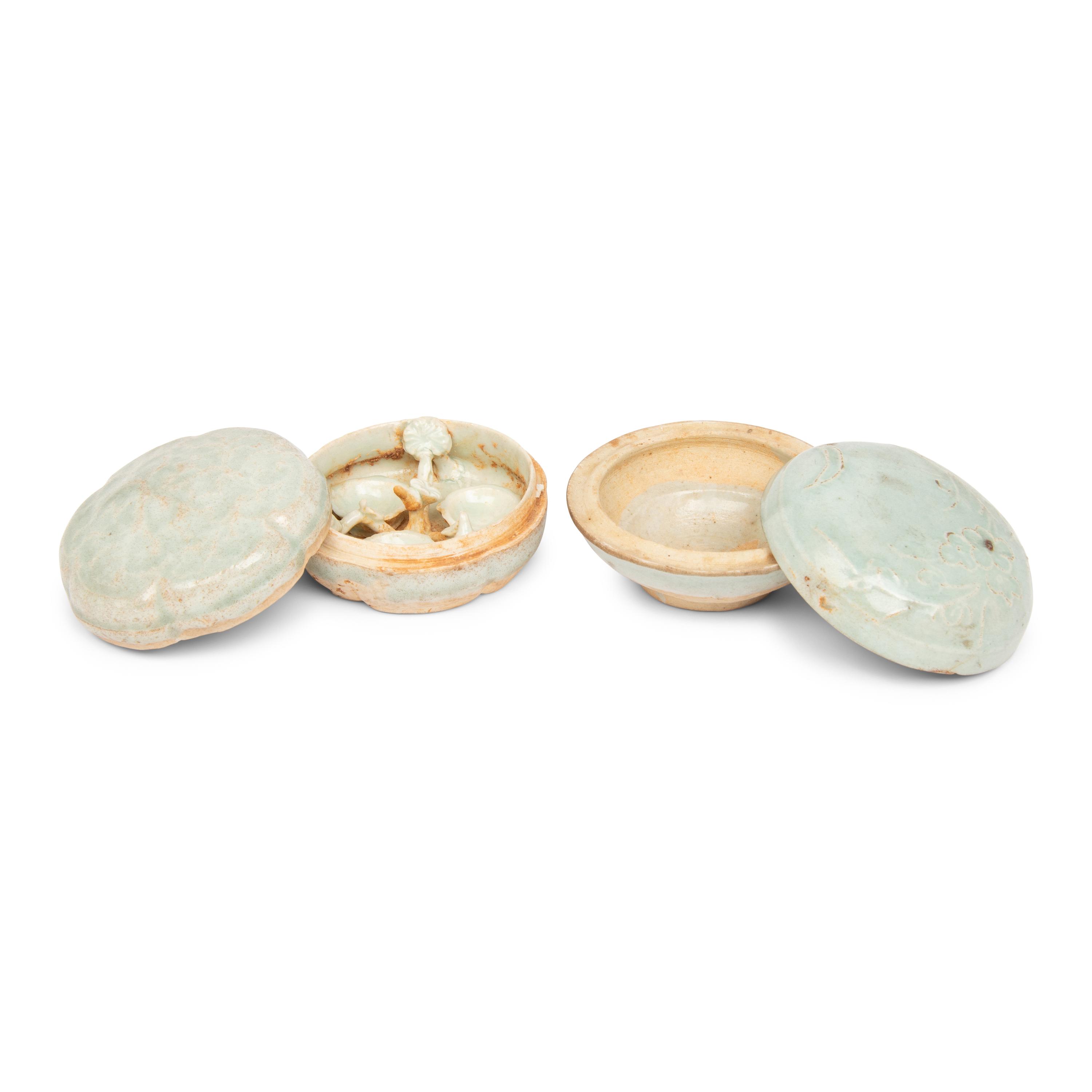 Two Chinese Molded Qingbai Glazed Small Boxes, Southern Song to Yuan Dynasty 南宋-元 青白釉模印蓋盒兩枚