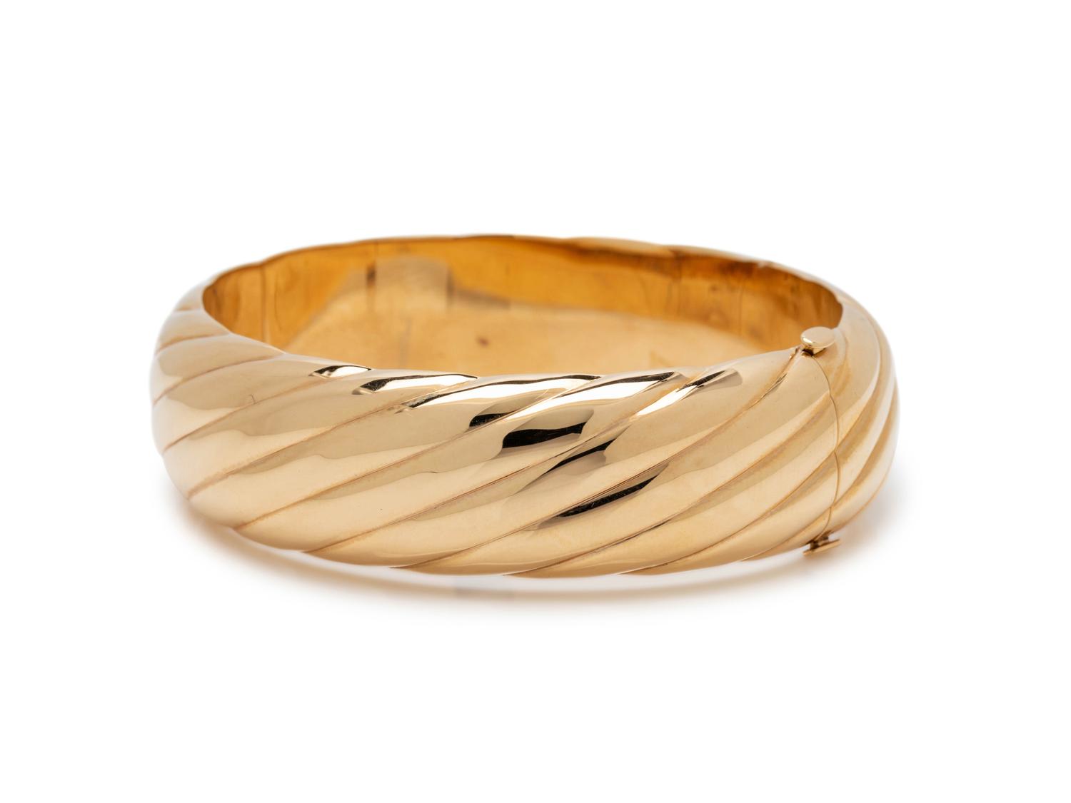 YELLOW GOLD BANGLE BRACELET