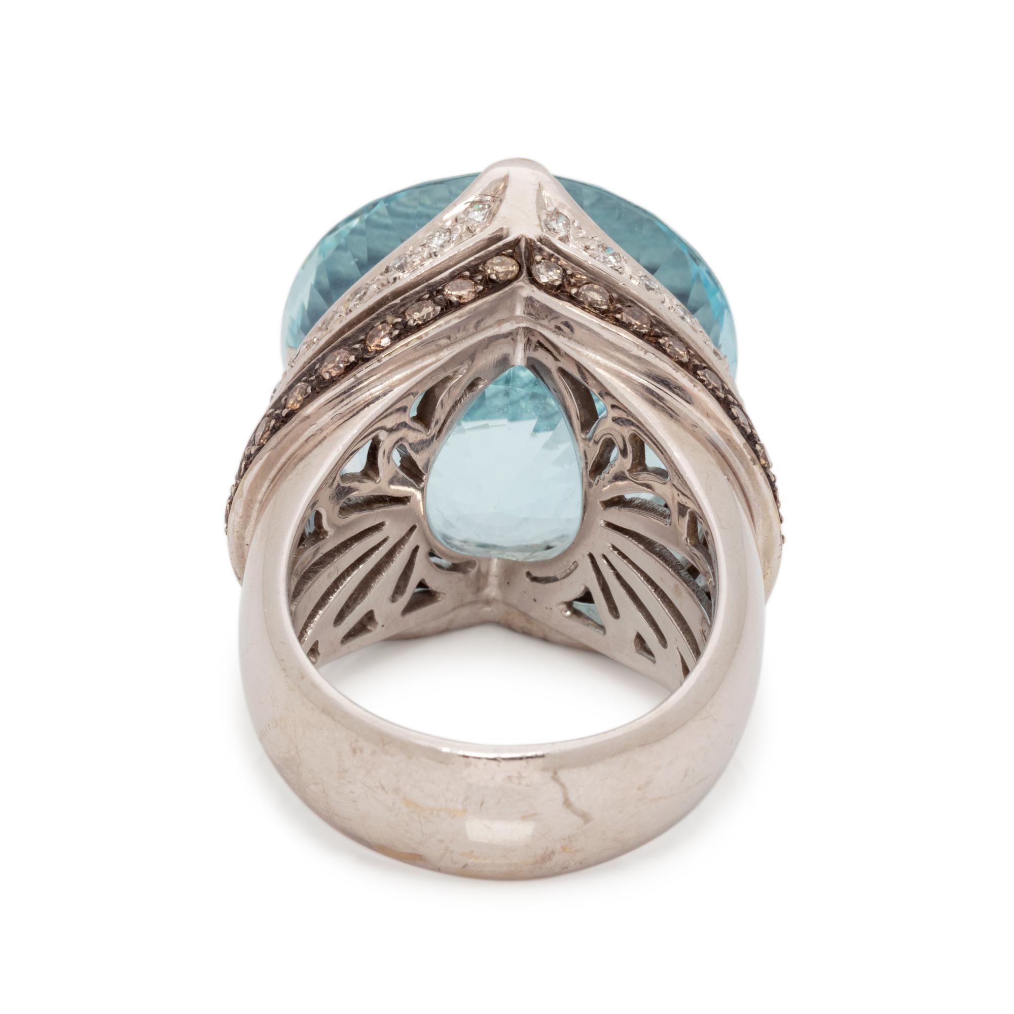 AQUAMARINE AND DIAMOND RING