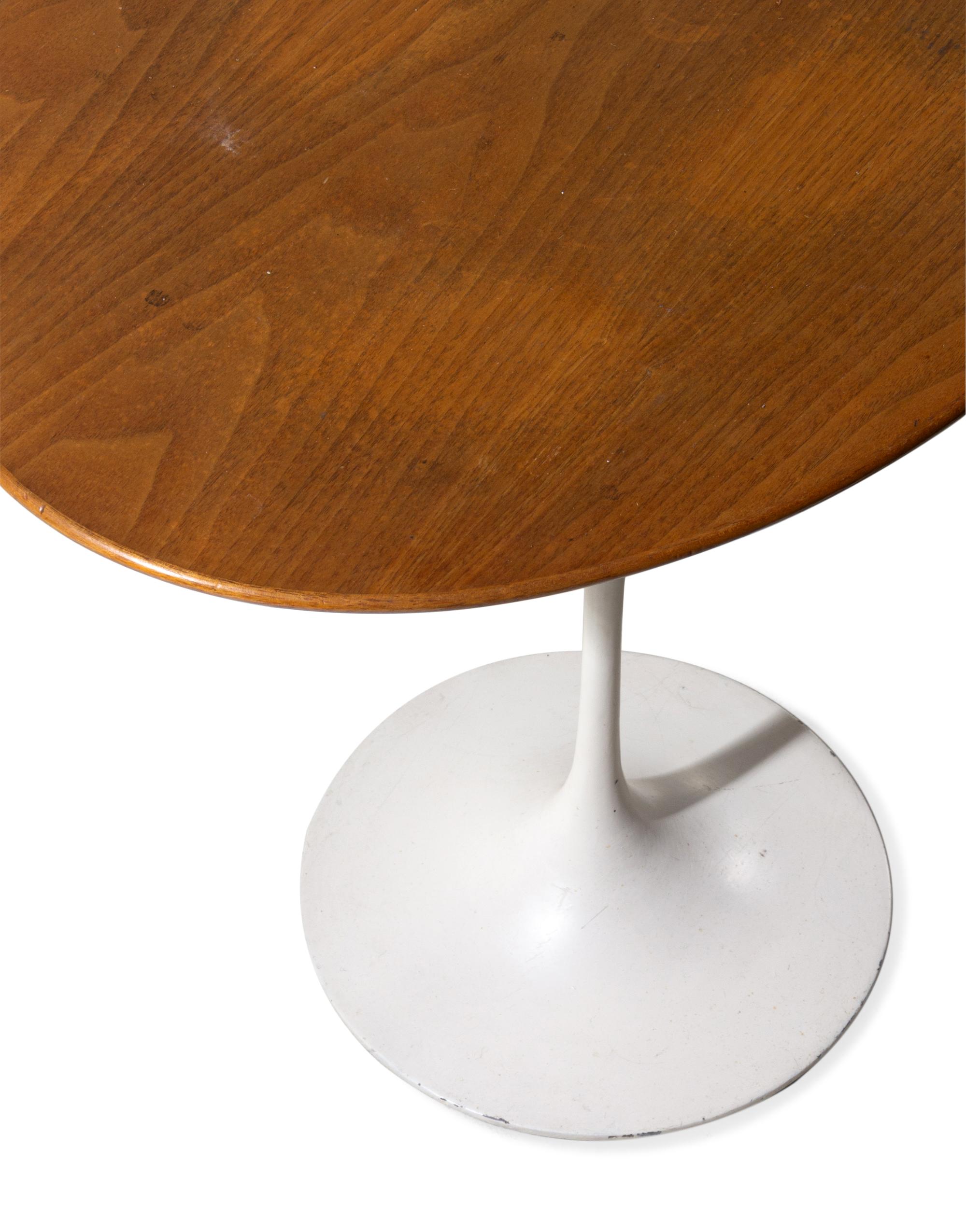 Tulip Side Table, Knoll, USA