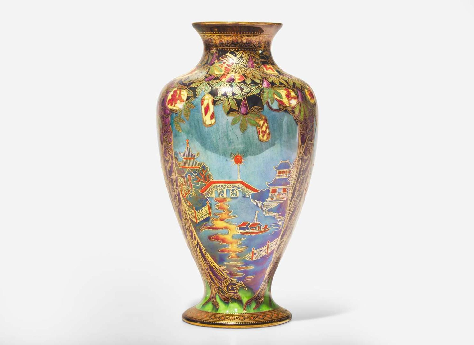 A Wedgwood Fairyland Lustre "Willow" Vase, UK, 1920s
