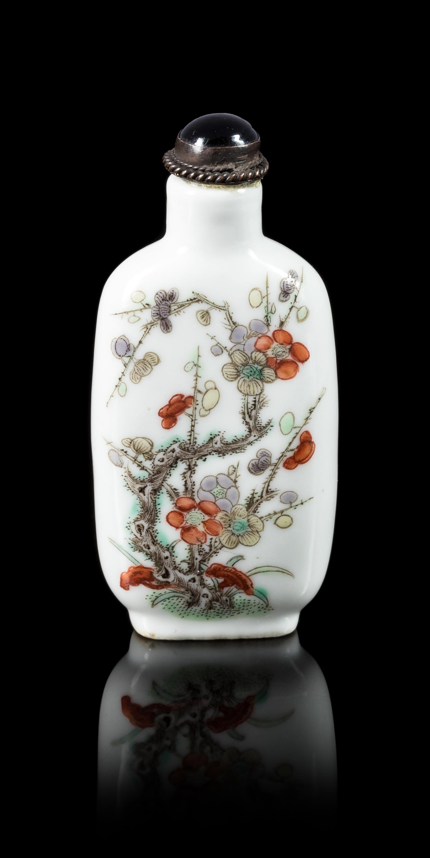 A Famille Rose Porcelain Snuff Bottle Height of bottle 2 3/4 inches. — 19TH CENTURY
