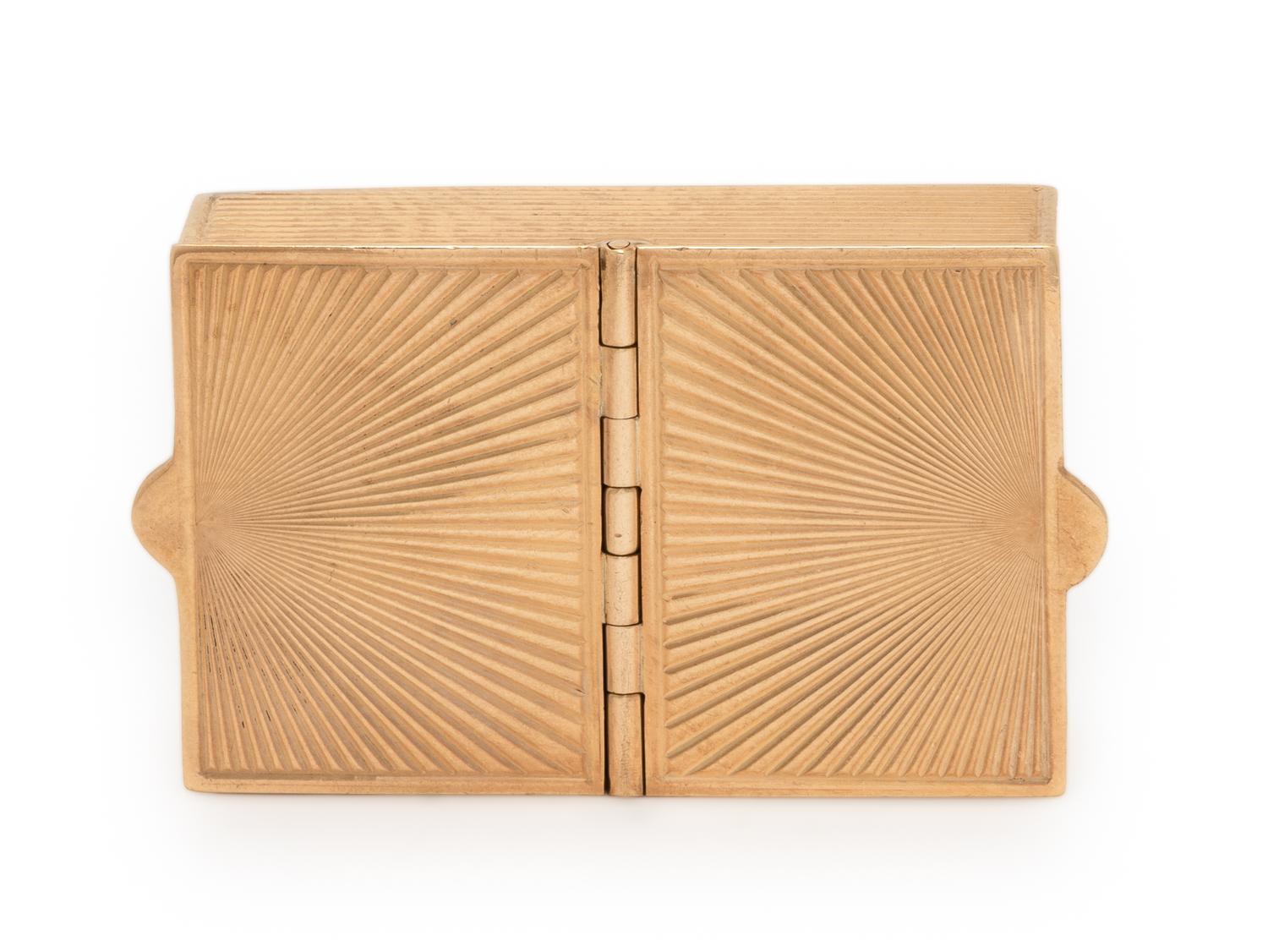 CARTIER, YELLOW GOLD PILL BOX