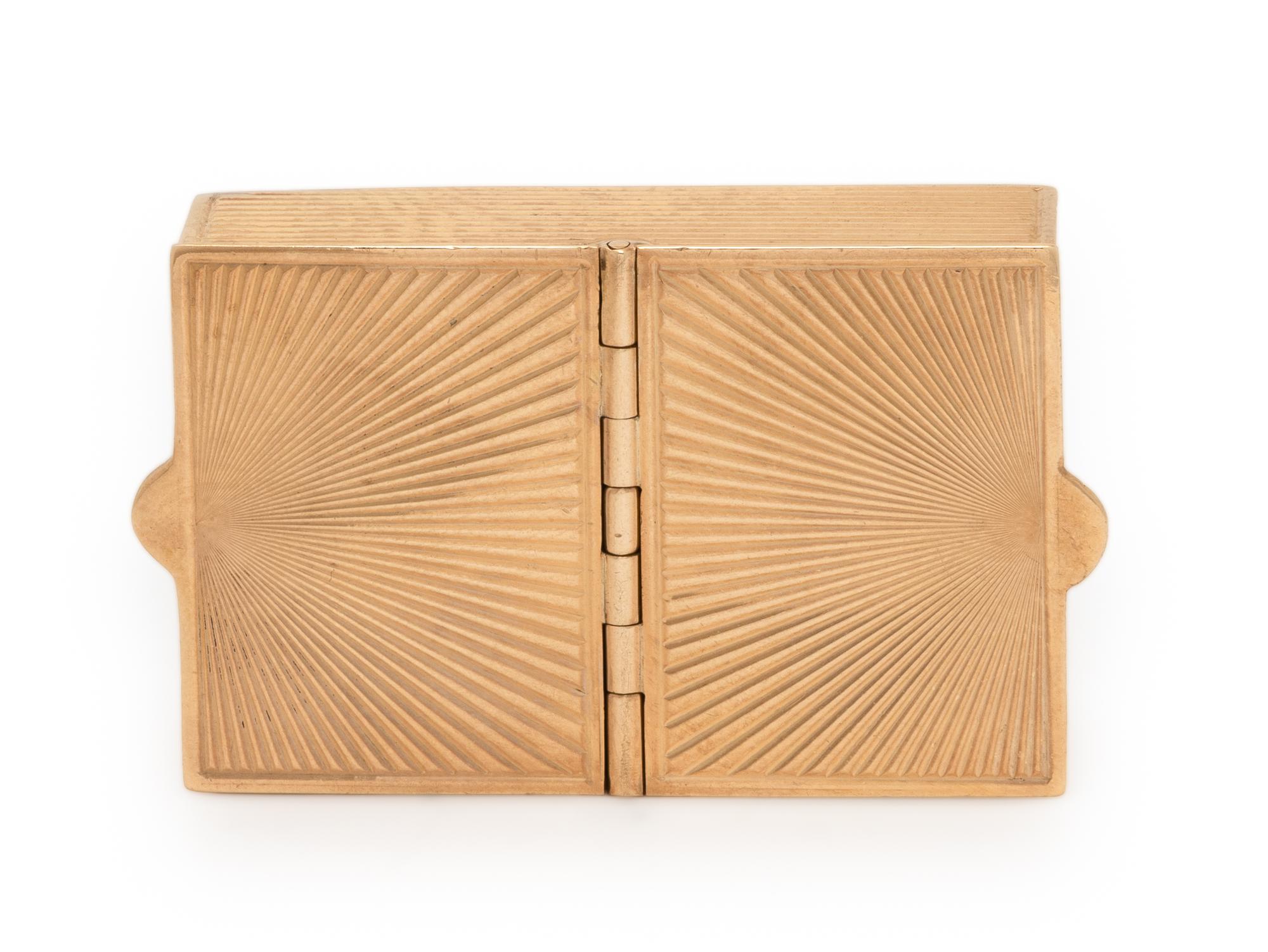 CARTIER, YELLOW GOLD PILL BOX