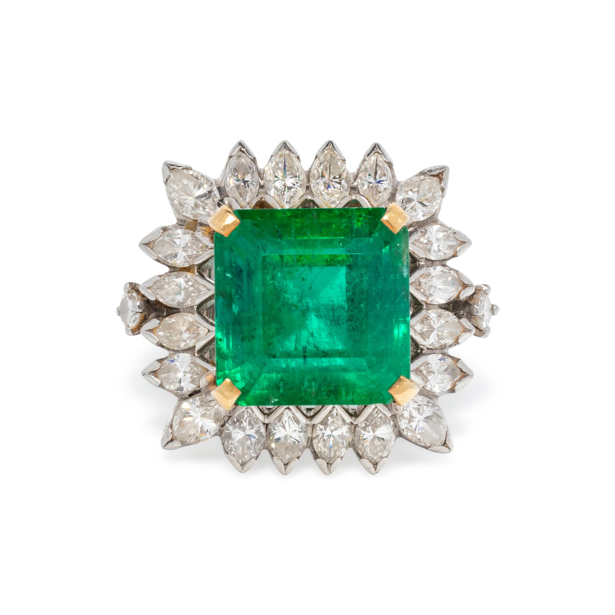 EMERALD AND DIAMOND RING