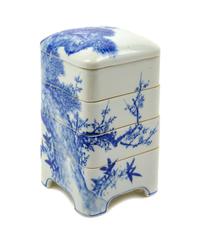 A Japanese Blue and White Porcelain Stacking Box