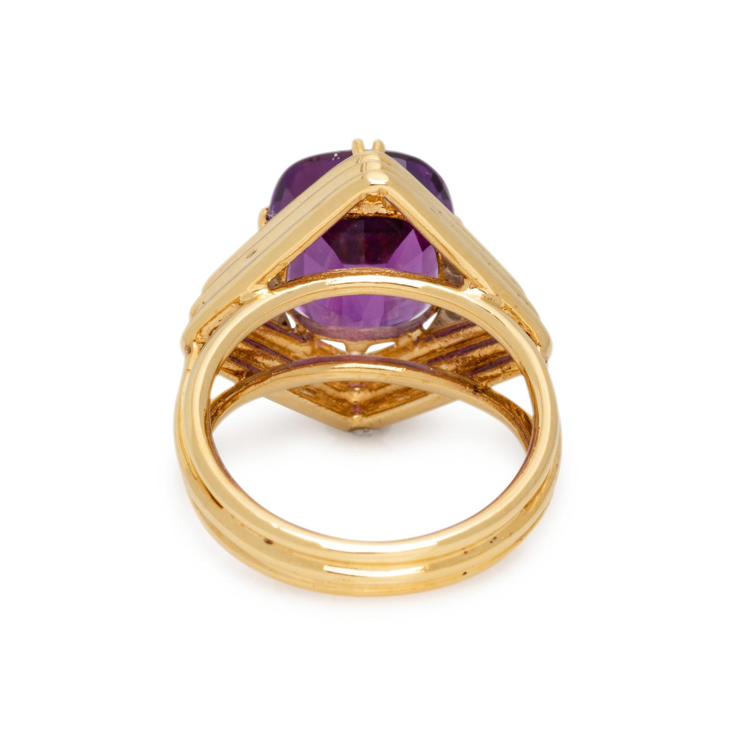 AMETHYST AND DIAMOND RING