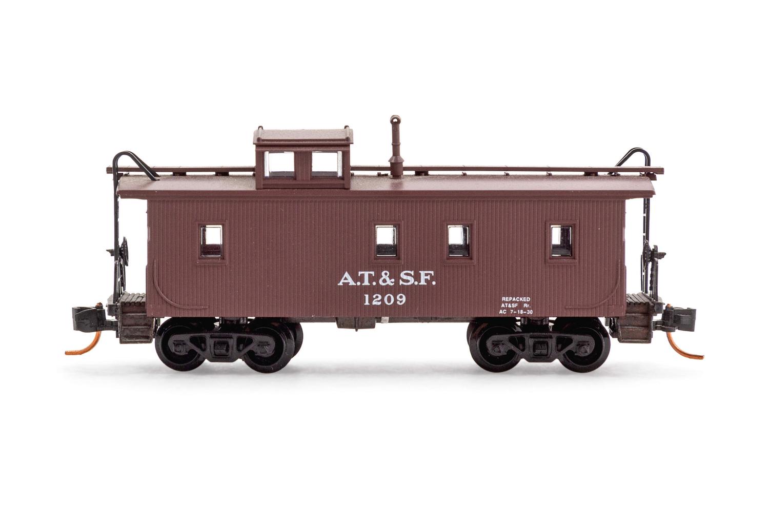 A Samhongsa Polychrome N-Scale Southern Pacific Diesel Locomotive and Tender