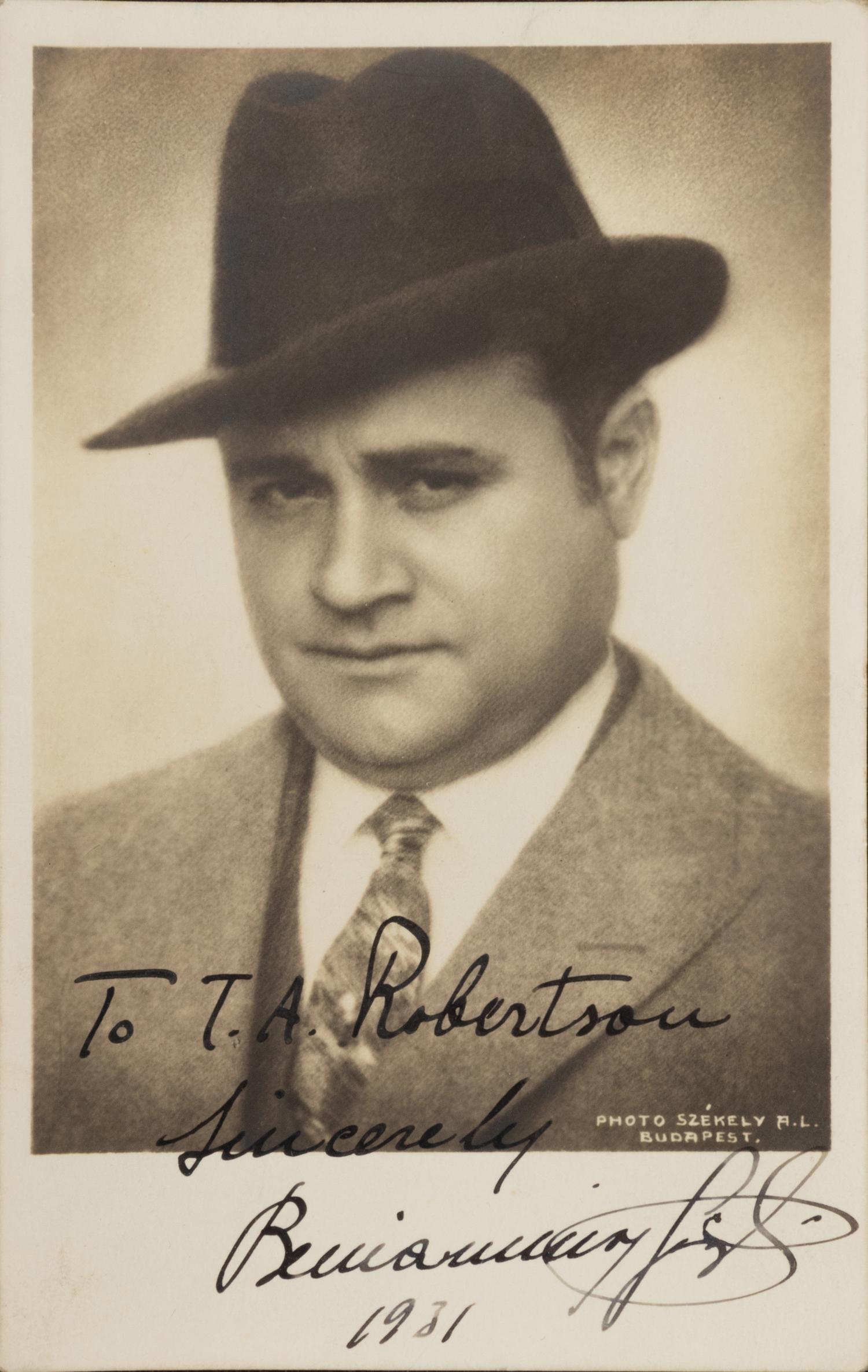 [20TH-CENTURY OPERA SINGERS]. A group of 6 photographs and photographic postcards of opera singers from the 1930s, most signed, comprising images of: