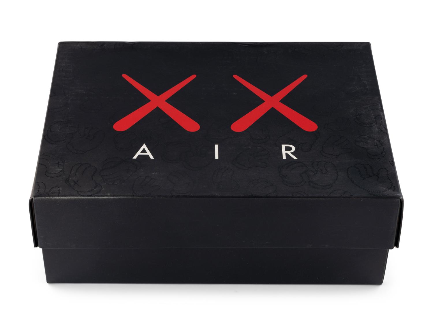 KAWS x Air Jordan 4 Retro