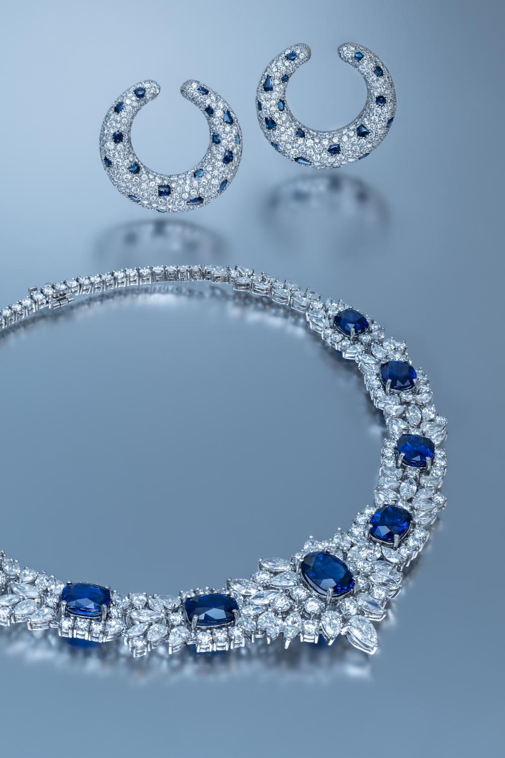 SAPPHIRE AND DIAMOND NECKLACE