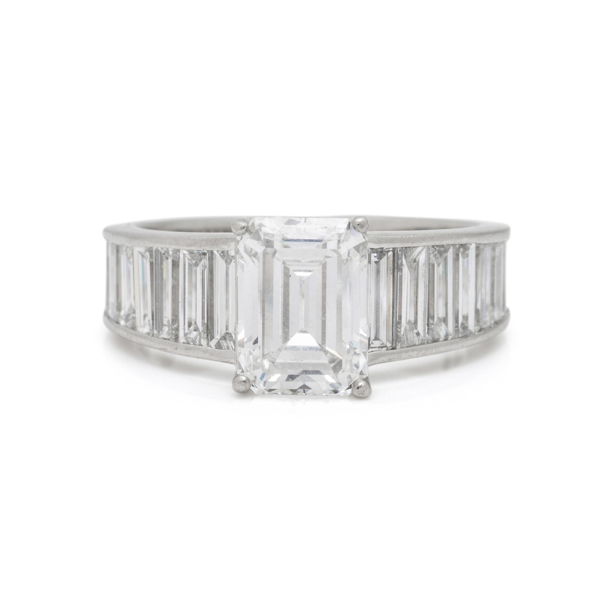 DIAMOND RING