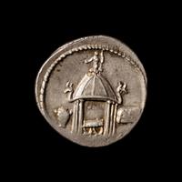 [ANCIENTS] ROMAN REPUBLIC. Q. Cassius Longinus (55 BC). Ar Denarius. (3.6 g, 18mm).