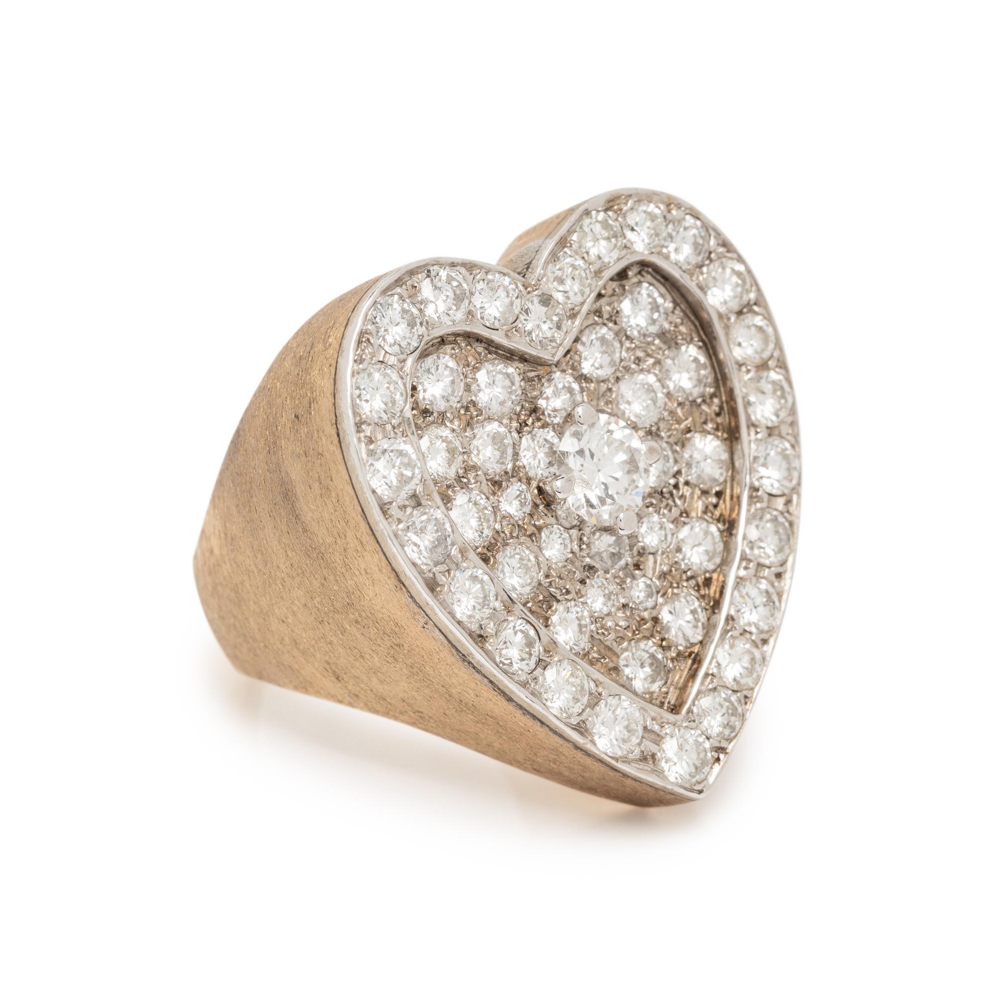 DIAMOND HEART RING