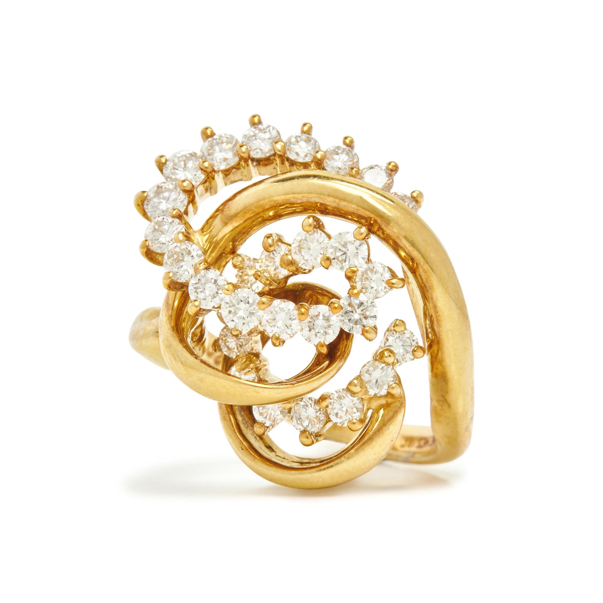 JOSE HESS, YELLOW GOLD AND DIAMOND RING