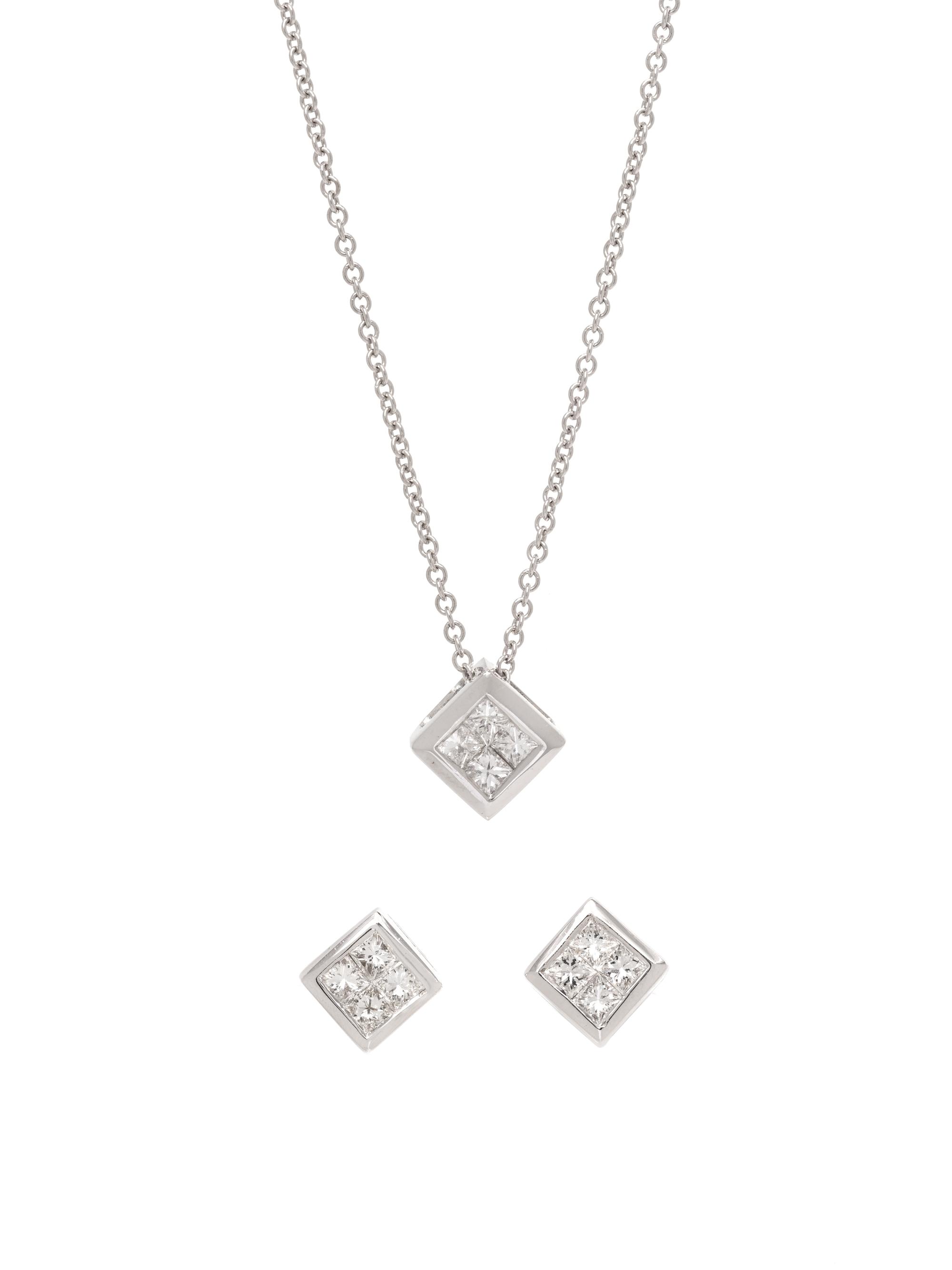 WHITE GOLD AND DIAMOND SET